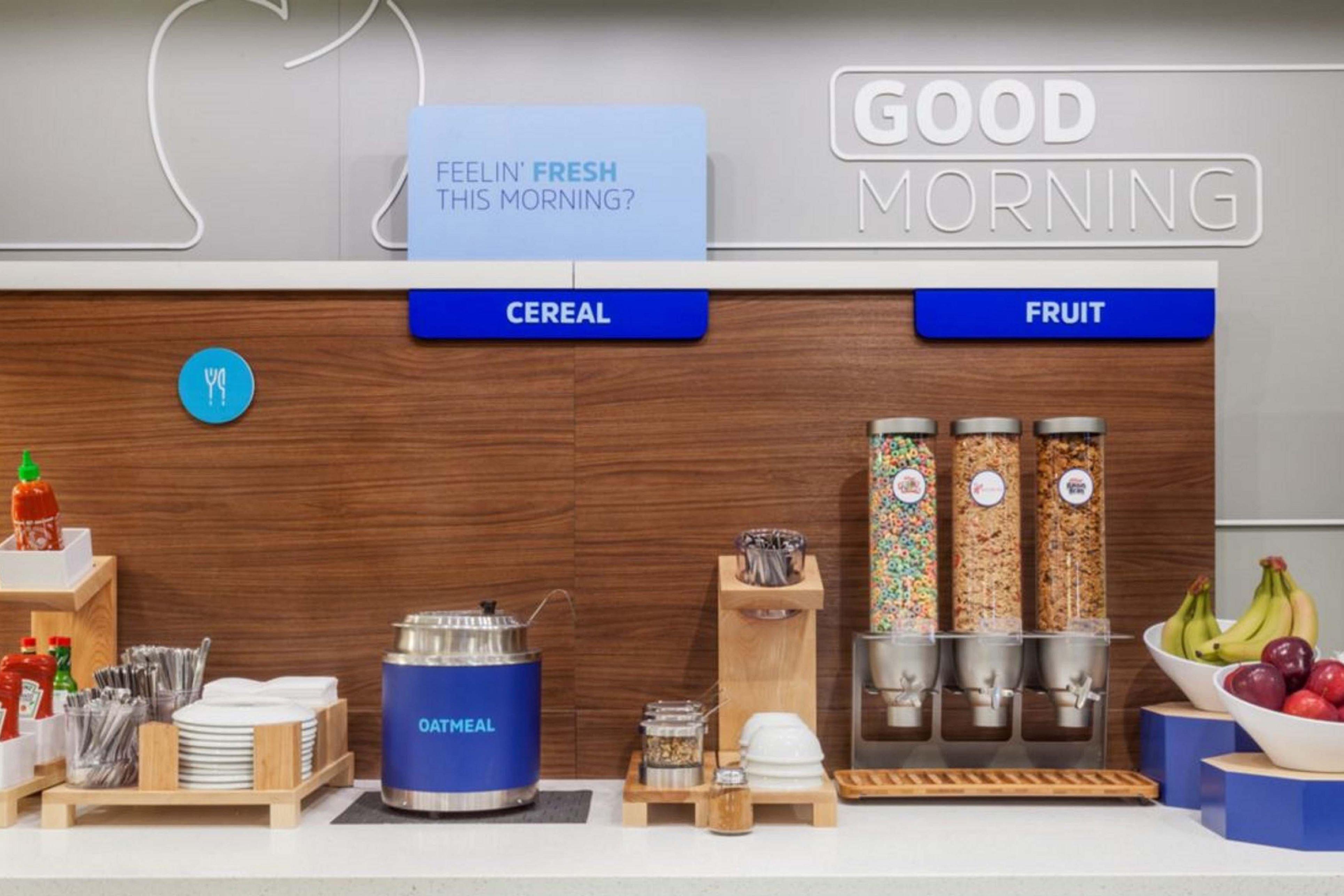 Holiday Inn Express Hotel And Suites Ada By Ihg Экстерьер фото